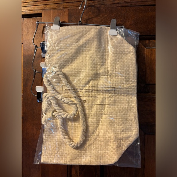 St Tropez Brand New Natural khaki Beach Bag Tote - Picture 2 of 2